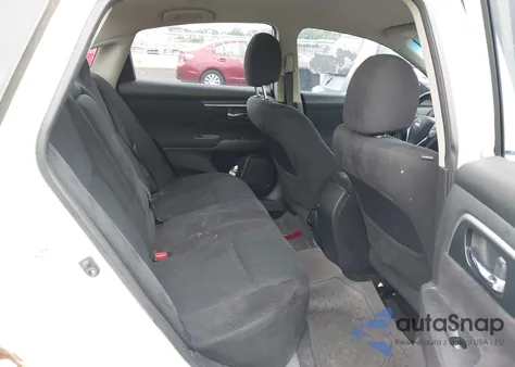 2014 Nissan Altima 2.5 S из США, поврежденный, VIN 1N4AL3AP2EC151247